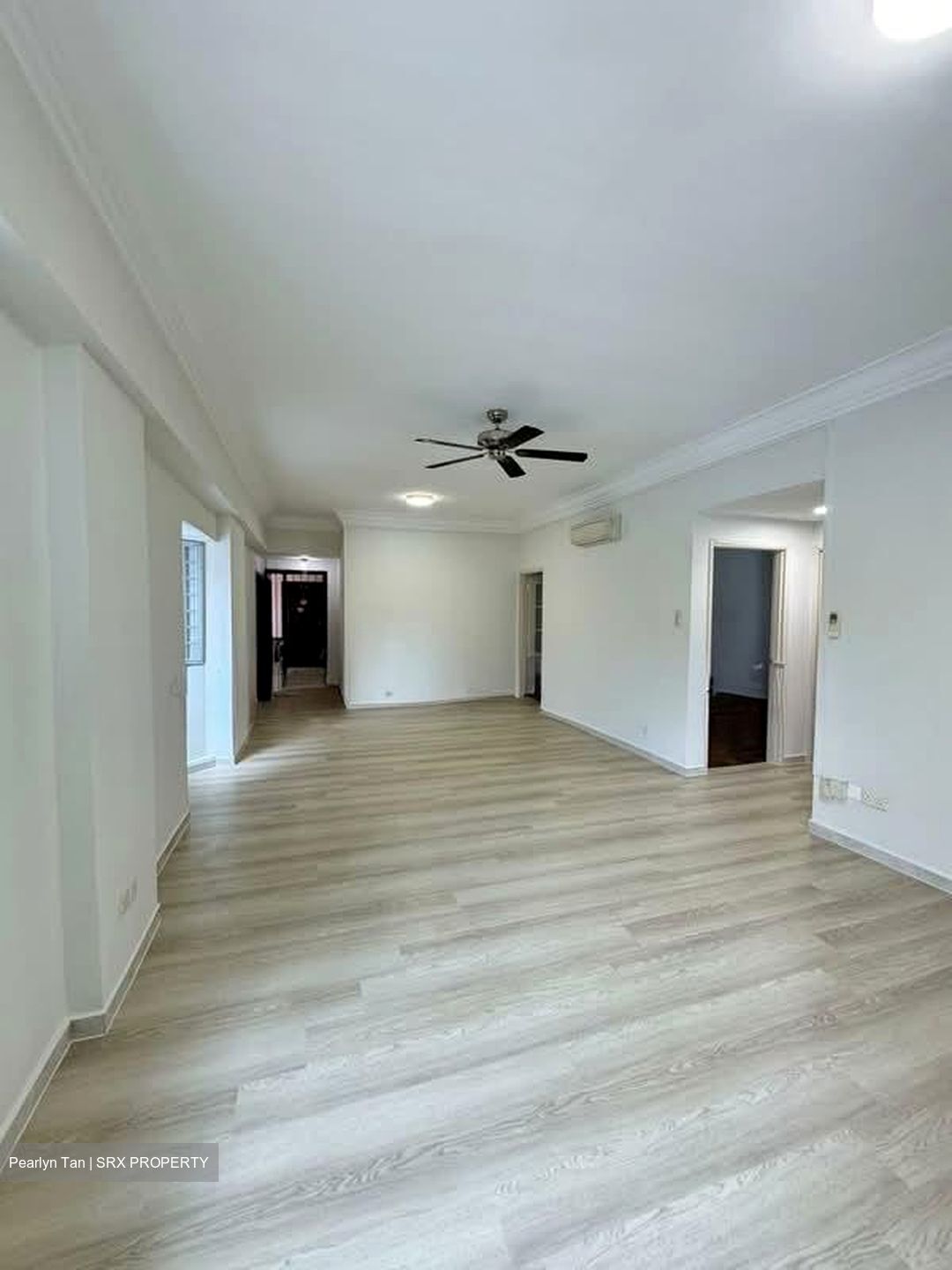 Grand Chateau (D21), Condominium #592440981